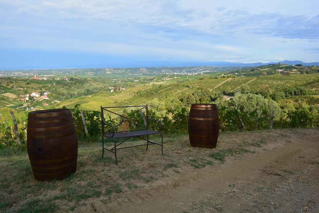 Cascina Valtignosa Camere Con Vigna Кассине Экстерьер фото